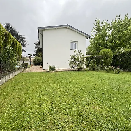Escapade 6p - Maison Familiale - Piscine Jardin Dom wakacyjny *